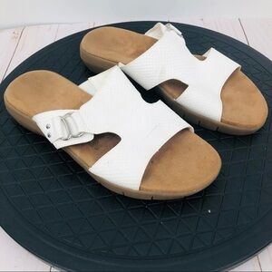 Aeropostale women’s leather white sandals size 8.5